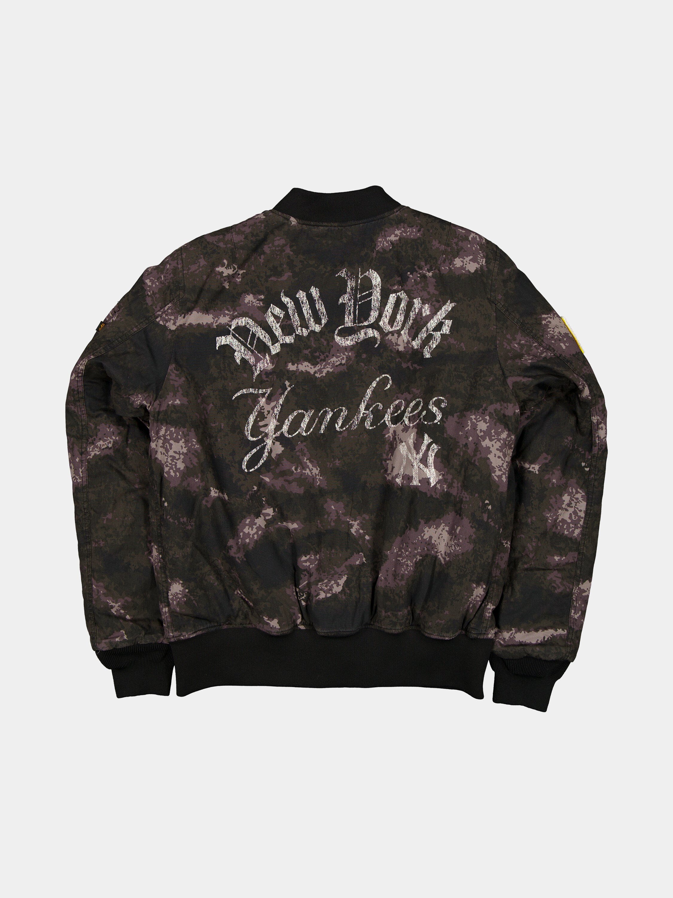 NEW YORK YANKEES X ALPHA X NEW ERA MA-1 BOMBER JACKET (BLACK CAMO) - Image 2