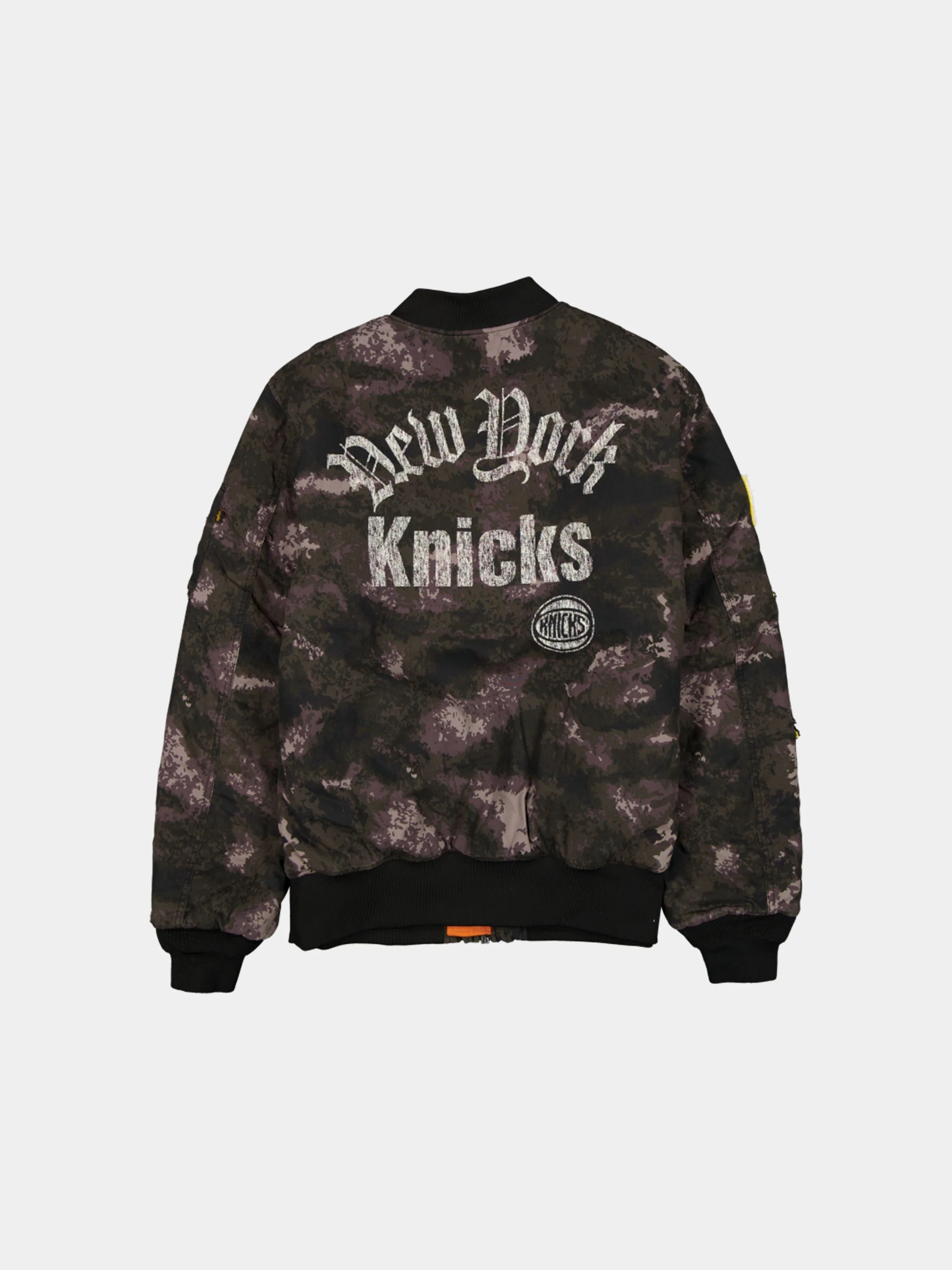 NEW YORK KNICKS X ALPHA X NEW ERA MA-1 BOMBER JACKET (BLACK CAMO) - Image 2