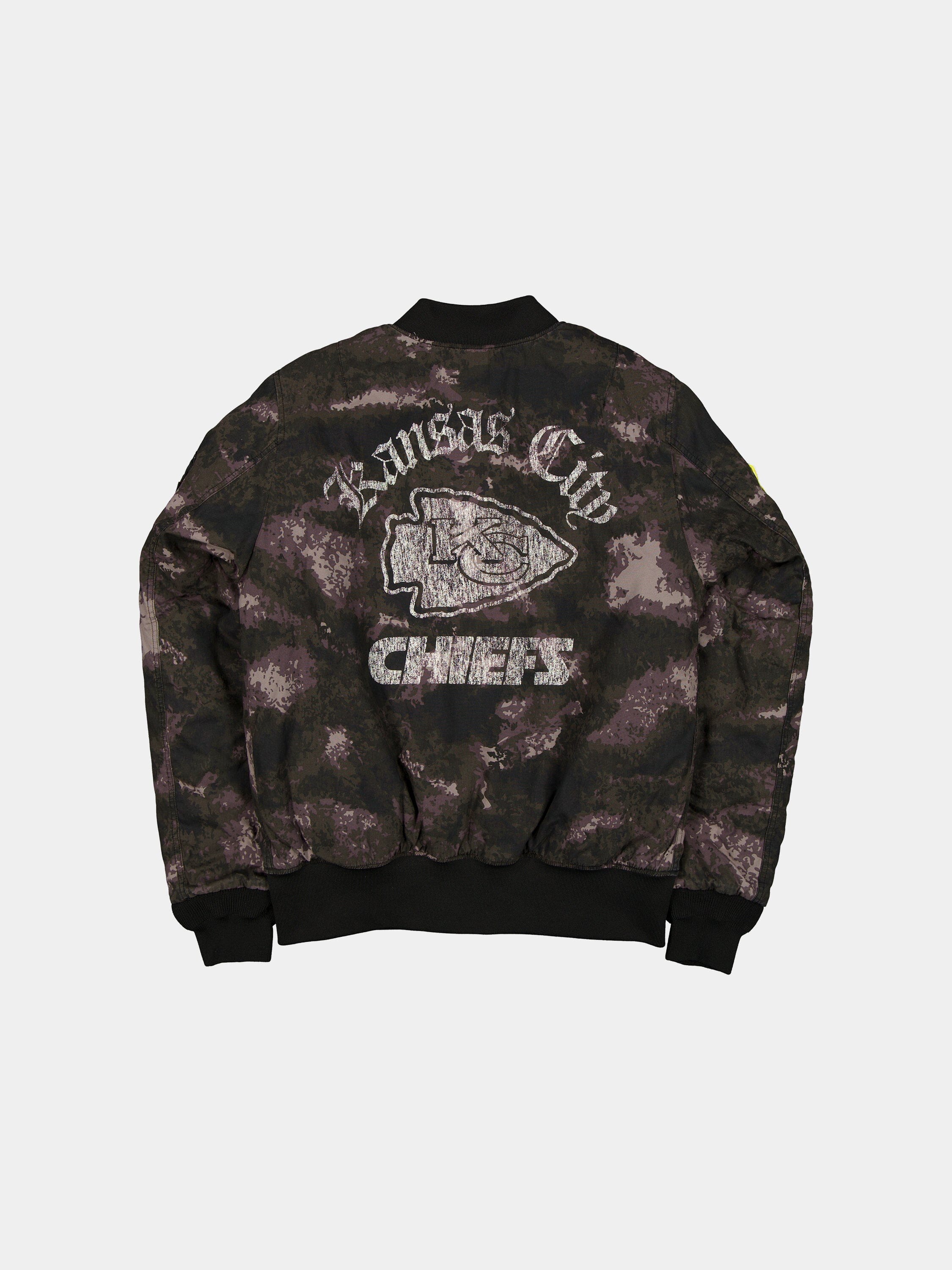 KANSAS CITY CHIEFS X ALPHA X NEW ERA MA-1 BOMBER JACKET (BLACK CAMO) - Image 2