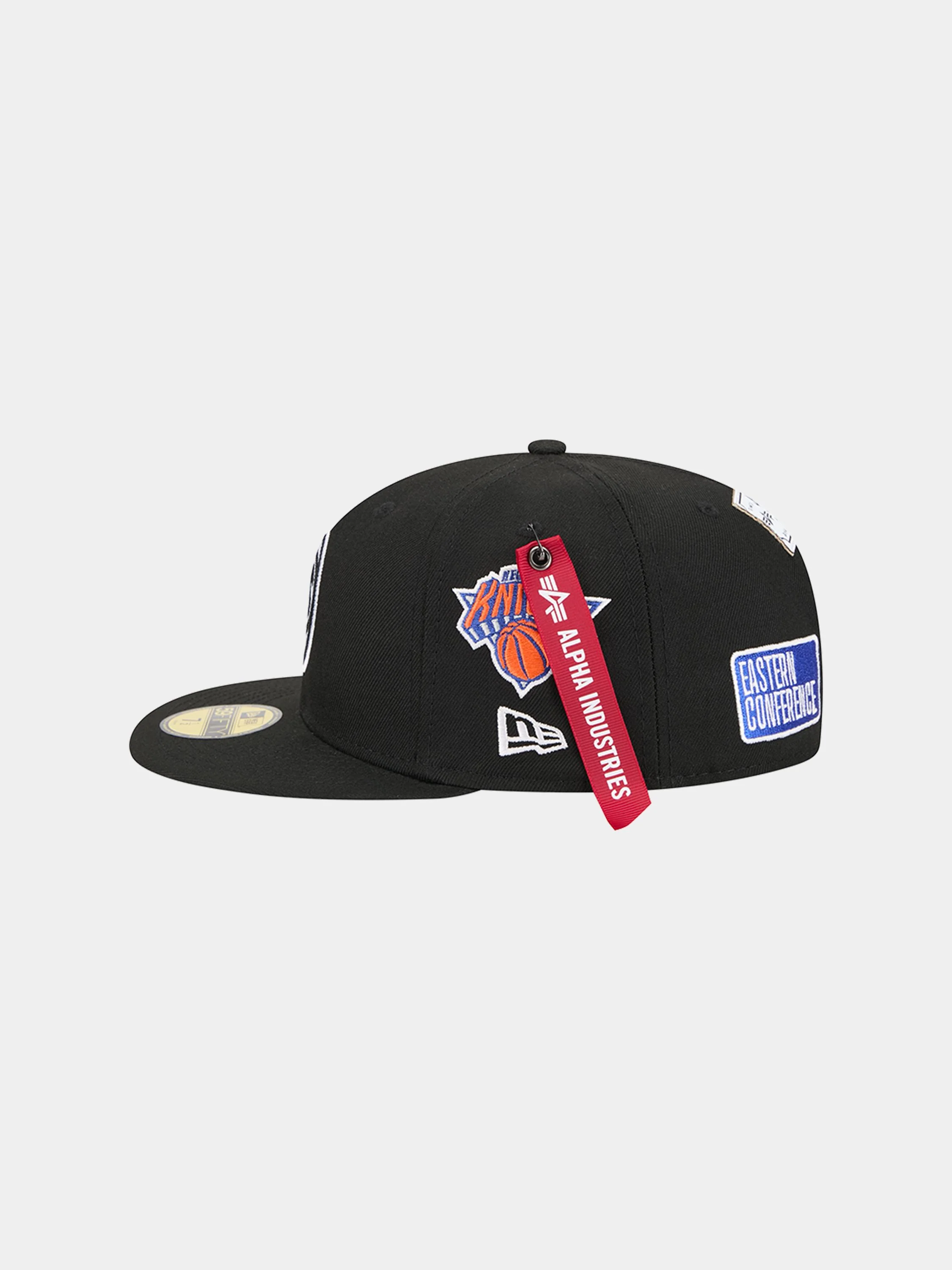 NEW YORK KNICKS X ALPHA X NEW ERA 59FIFTY FITTED CAP - Image 5