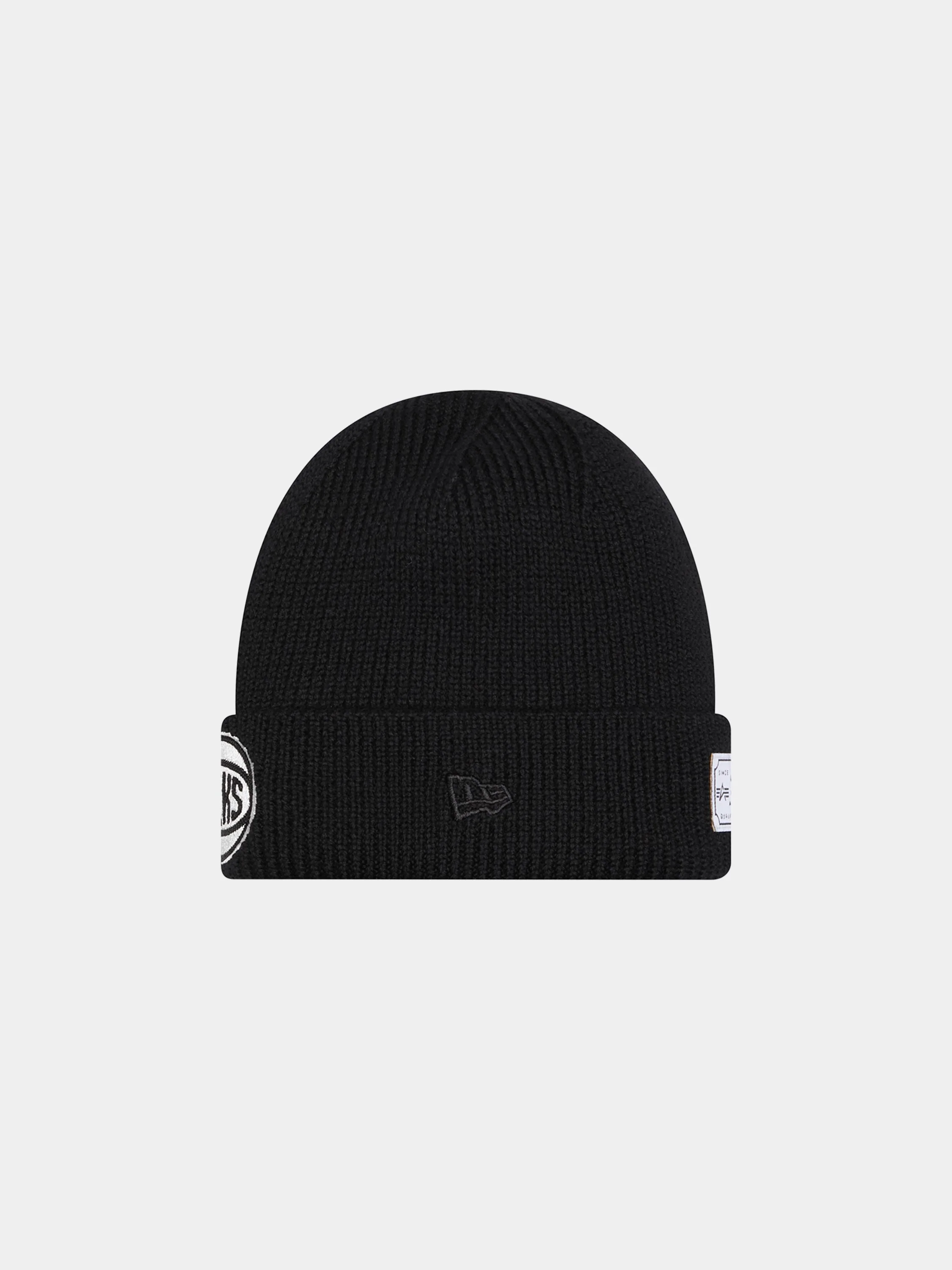 NEW YORK KNICKS X ALPHA X NEW ERA SHORT CUFF BEANIE - Image 3