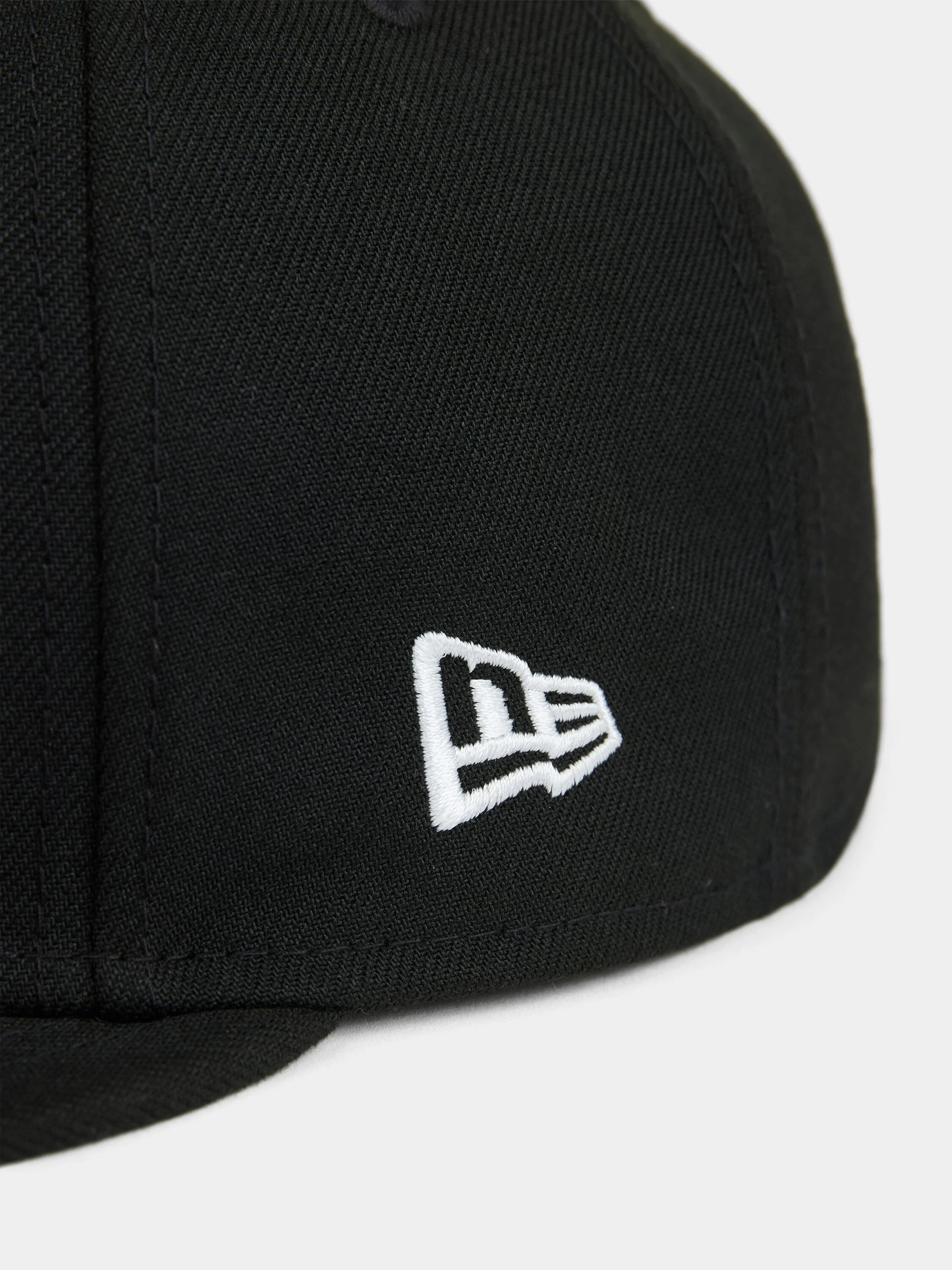 ALPHA INDUSTRIES X NEW ERA 59FIFTY CAGE CODE HAT - Image 3