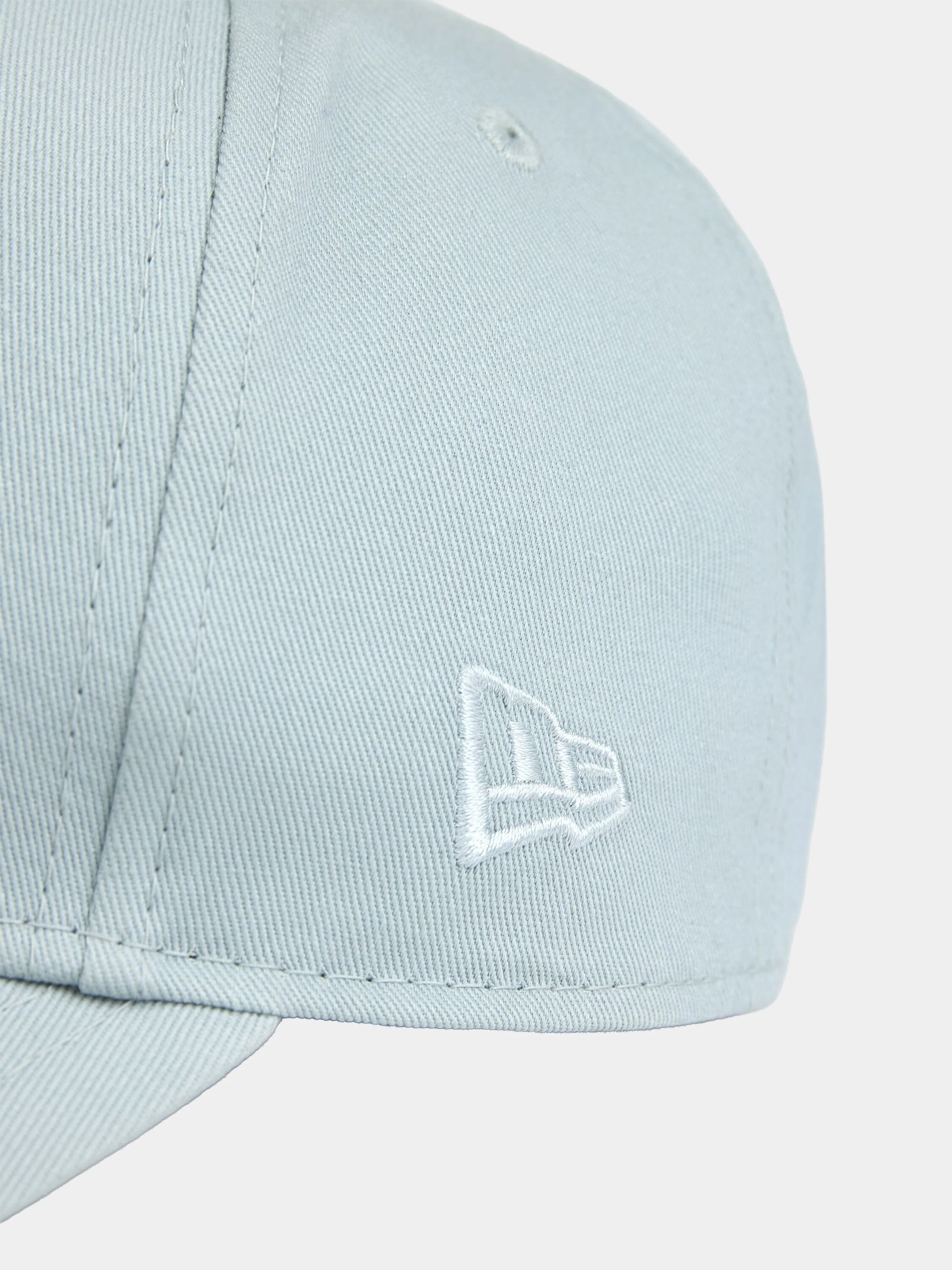 ALPHA INDUSTRIES X NEW ERA 9FORTY SCRIPT HAT - Image 4