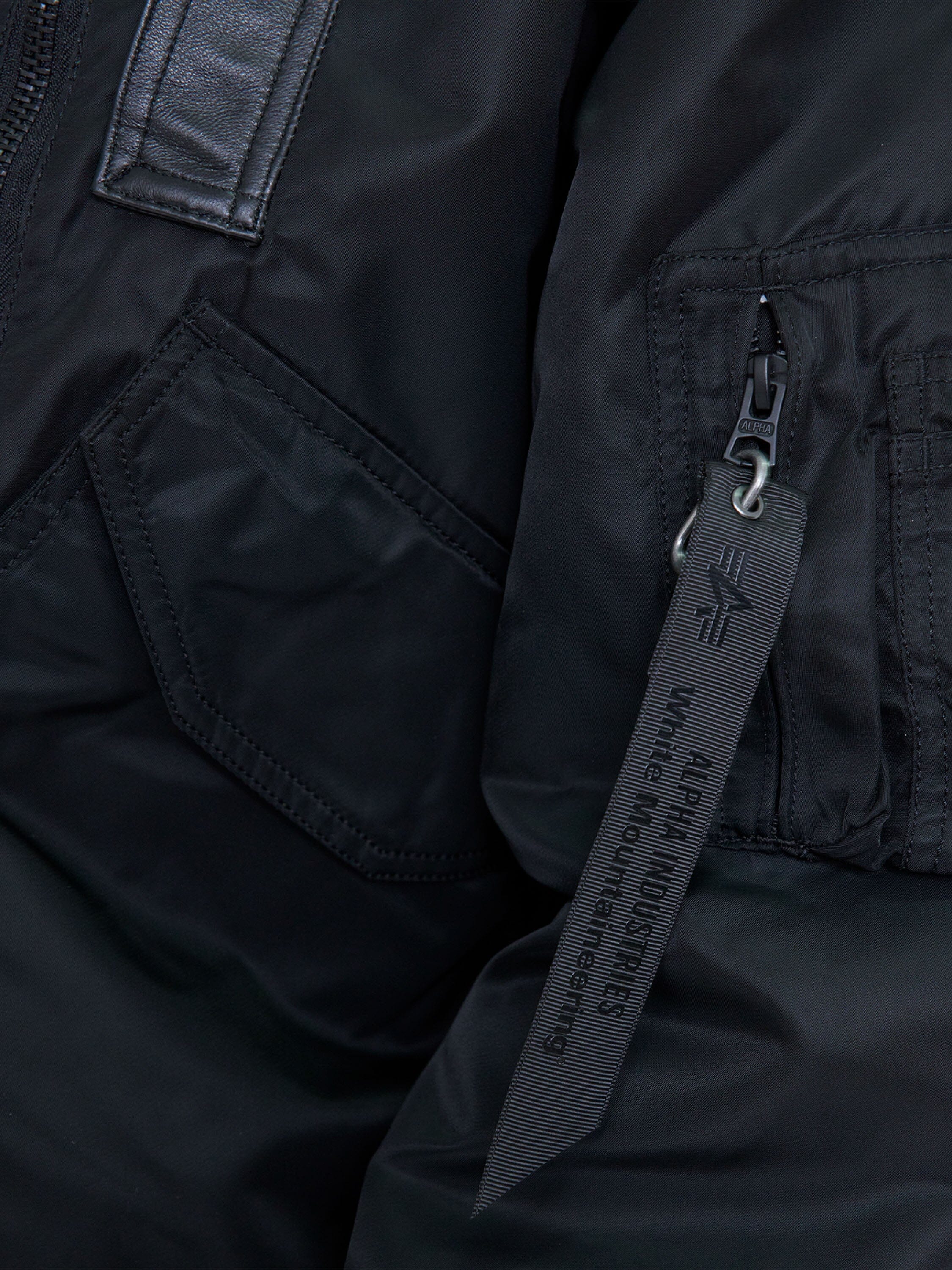WHITE MOUNTAINEERING X ALPHA FLIGHT JACKET - Image 6