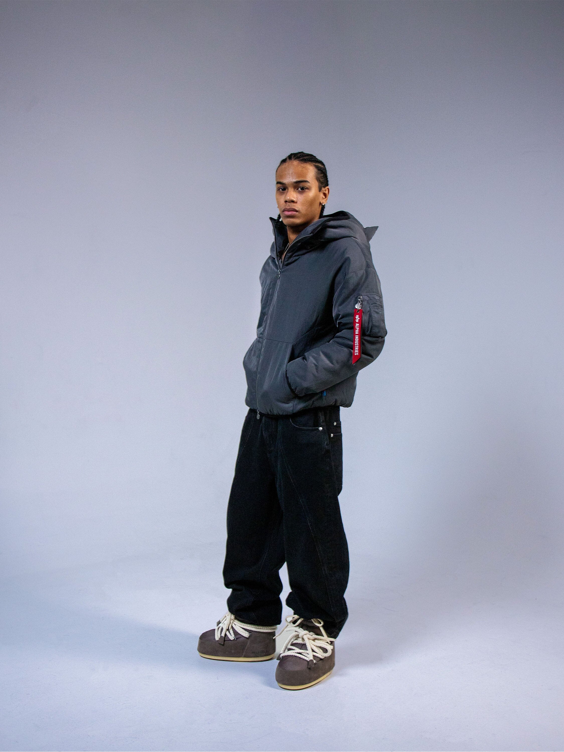 VANDY THE PINK X ALPHA INDUSTRIES ANIMAL JACKET - Image 4