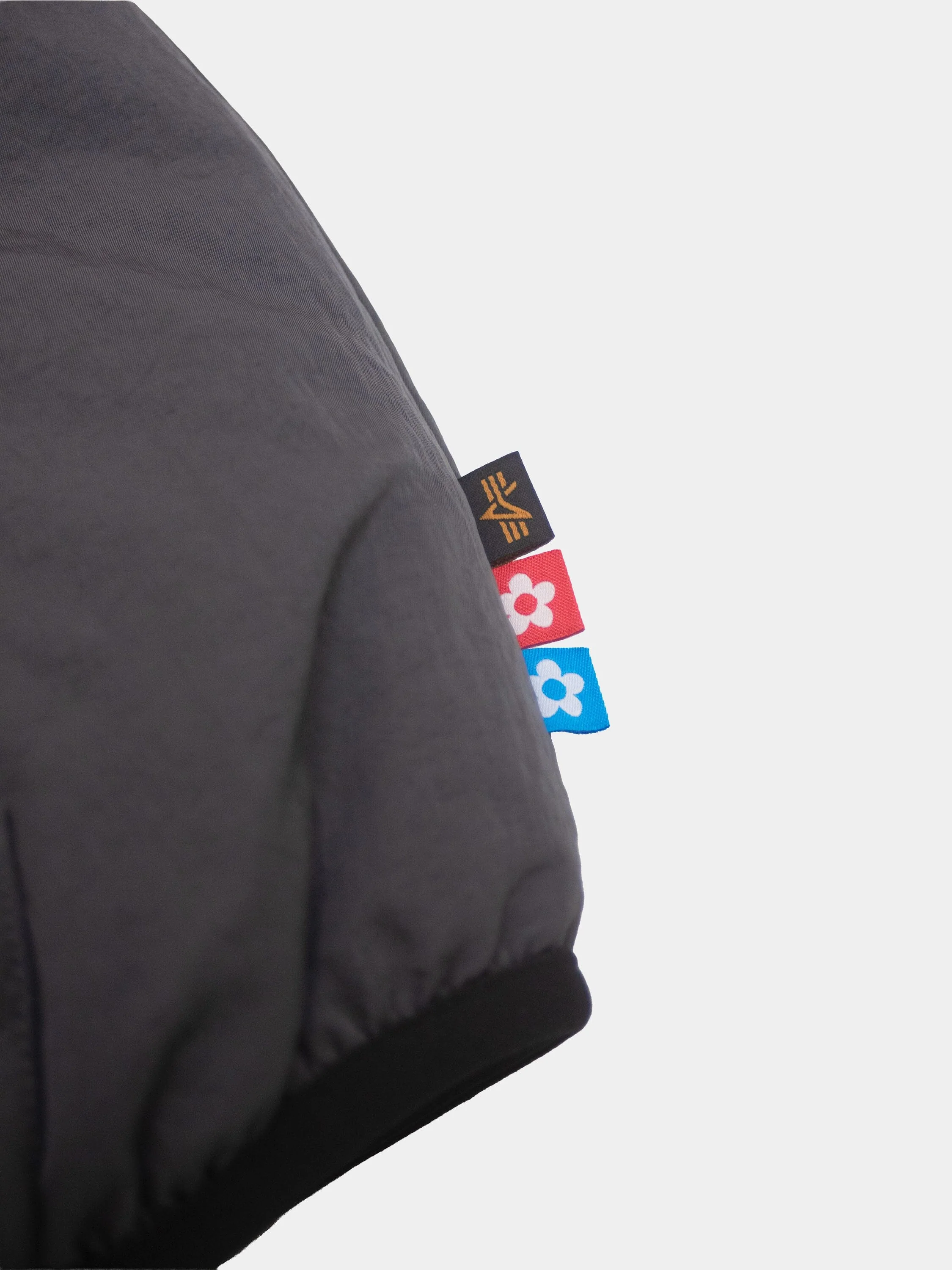 VANDY THE PINK X ALPHA INDUSTRIES ANIMAL JACKET - Image 8