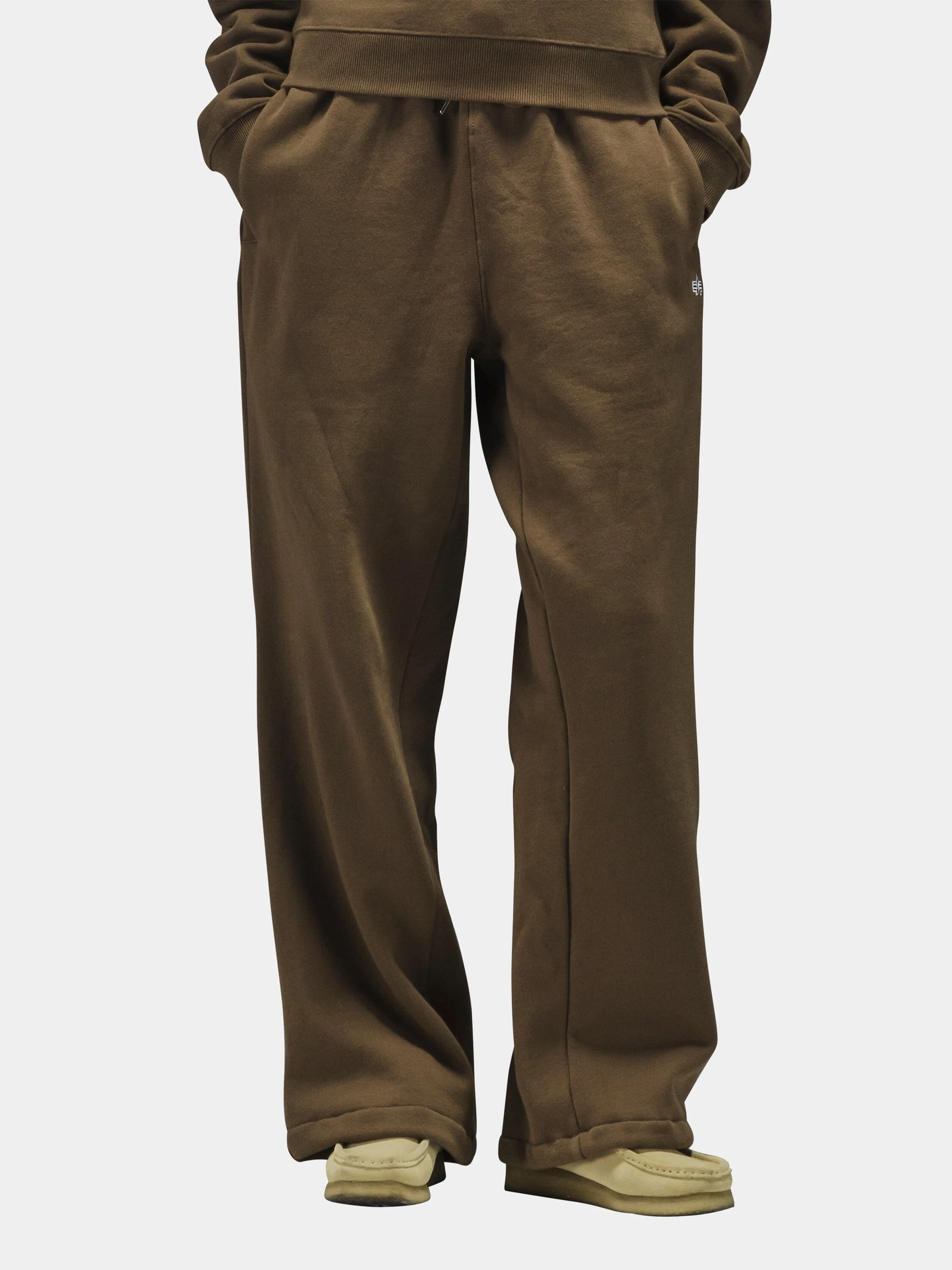 ESSENTIAL SWEATPANTS (SEASONAL) - Image 6