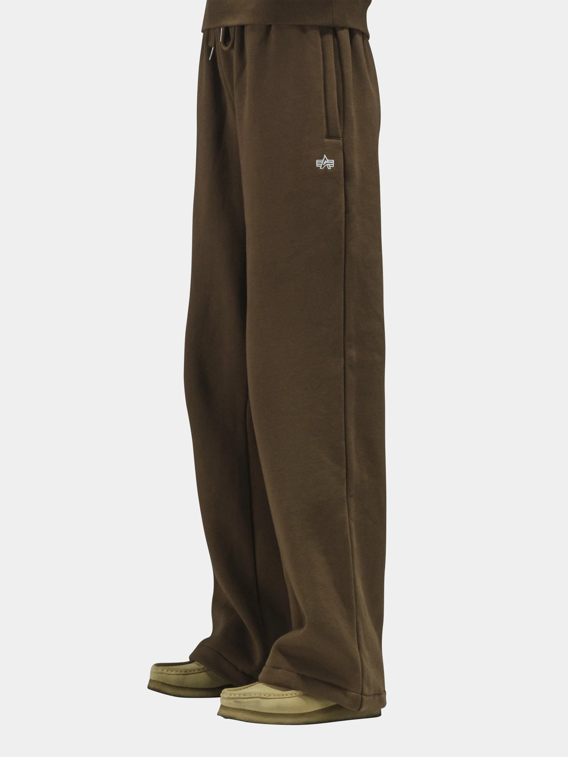 ESSENTIAL SWEATPANTS (SEASONAL) - Image 7