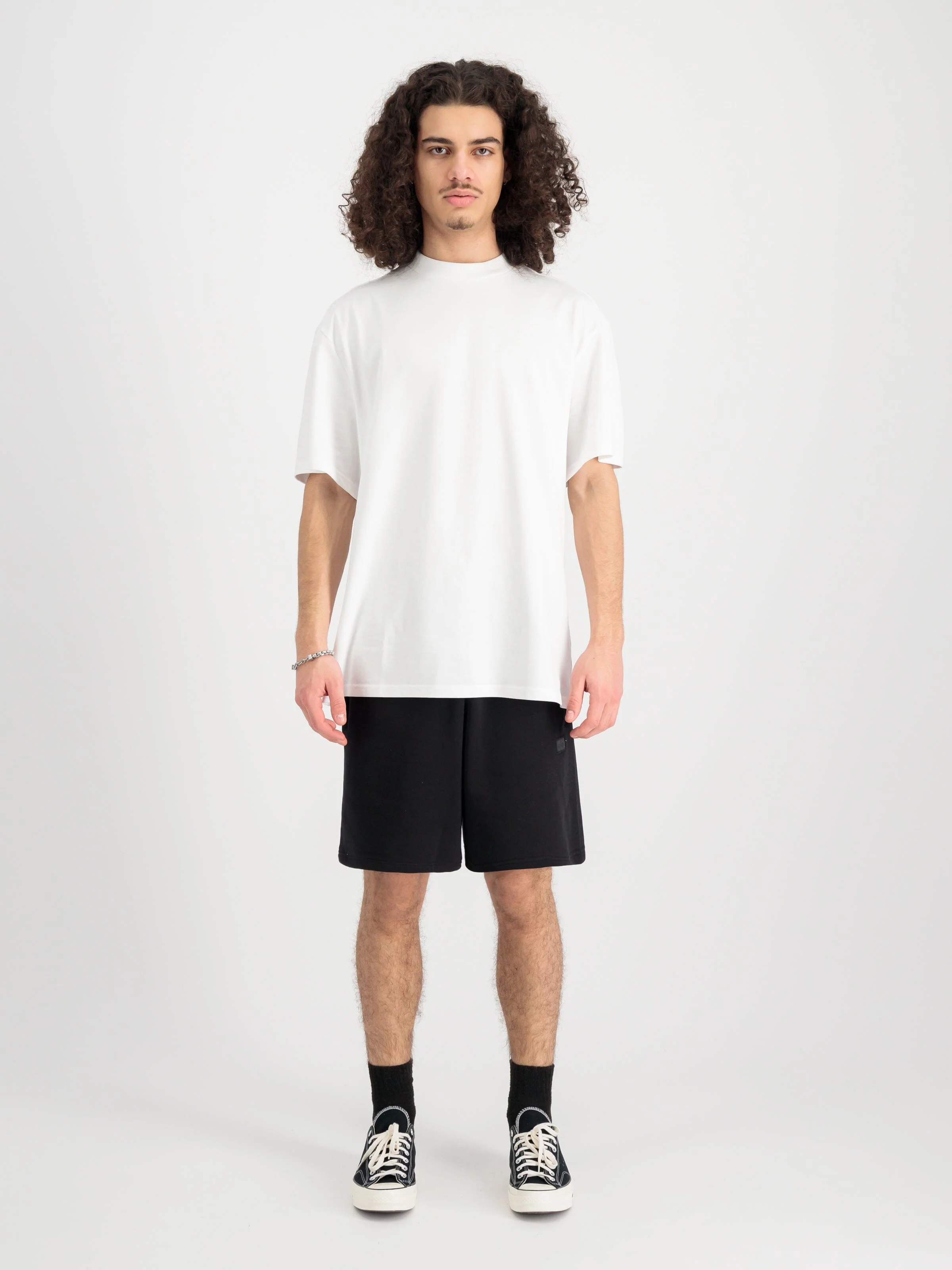 ALPHA ESSENTIAL RELAXED SHORT - Image 15