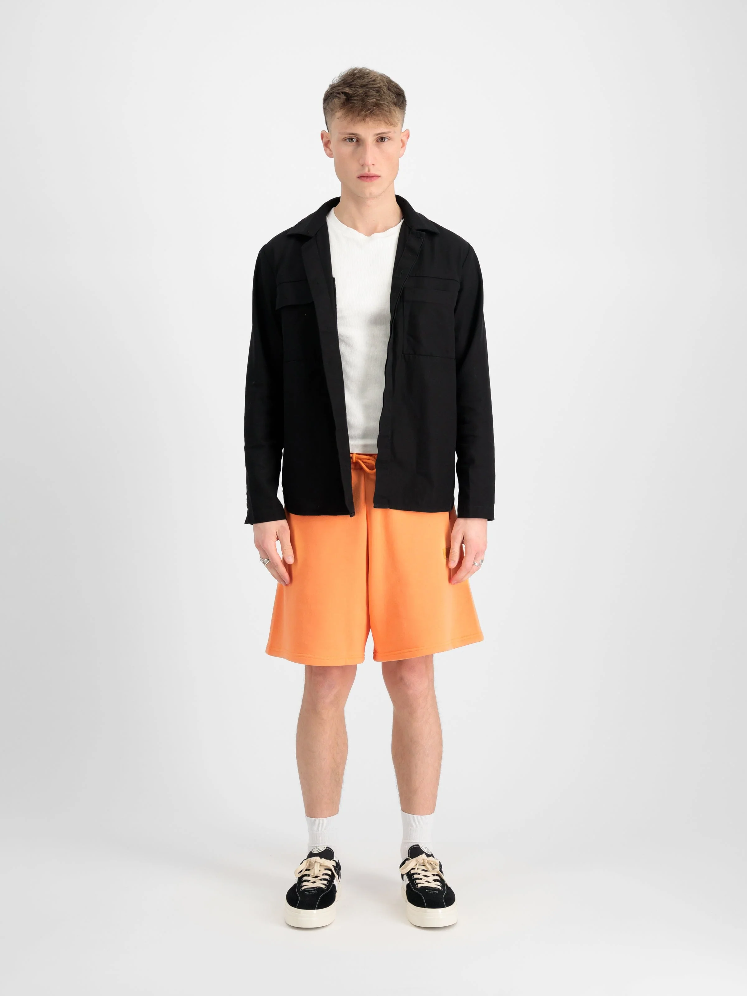 ALPHA ESSENTIAL RELAXED SHORT - Image 7
