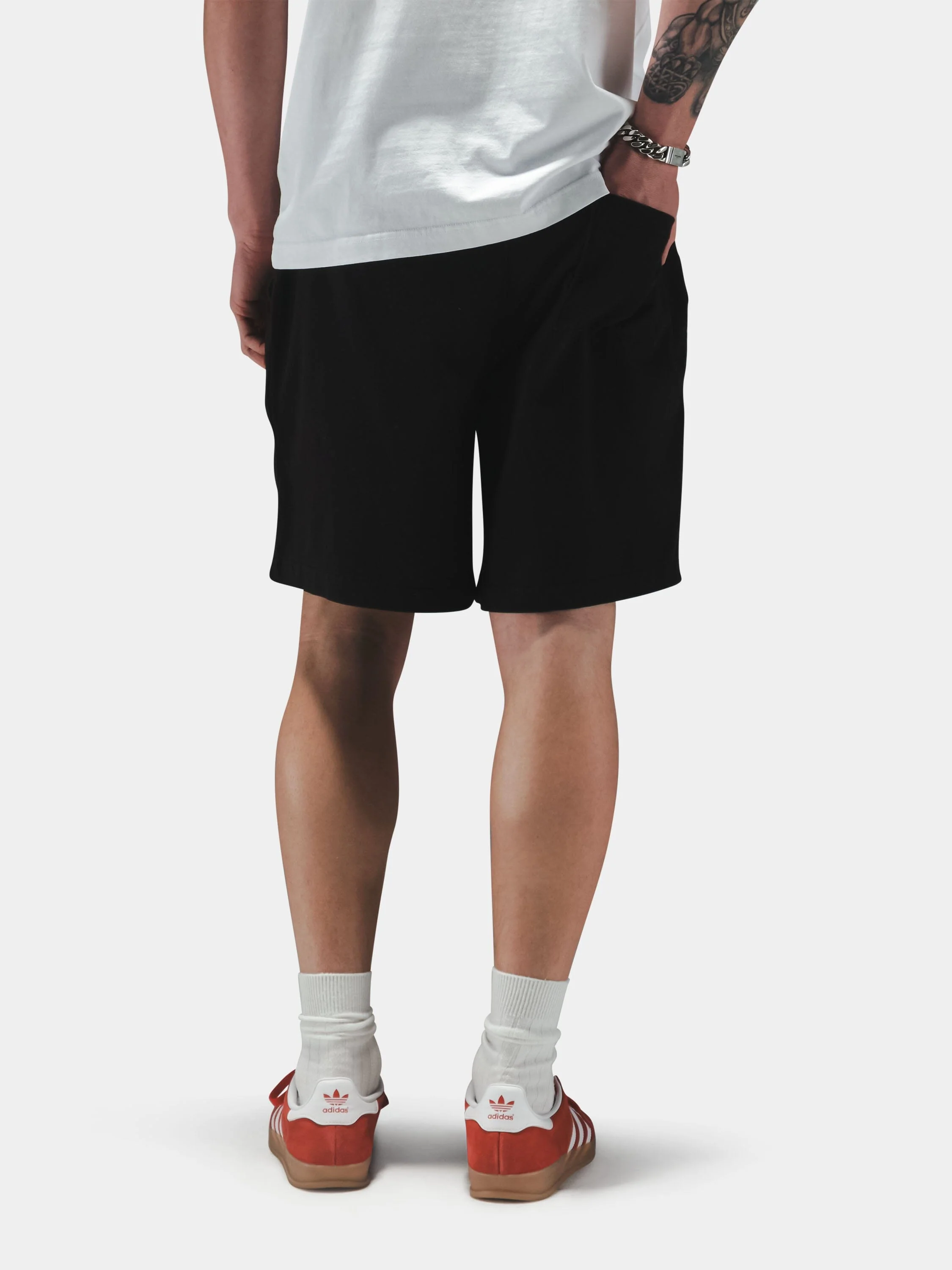 PATCHED JERSEY SHORT - Image 4