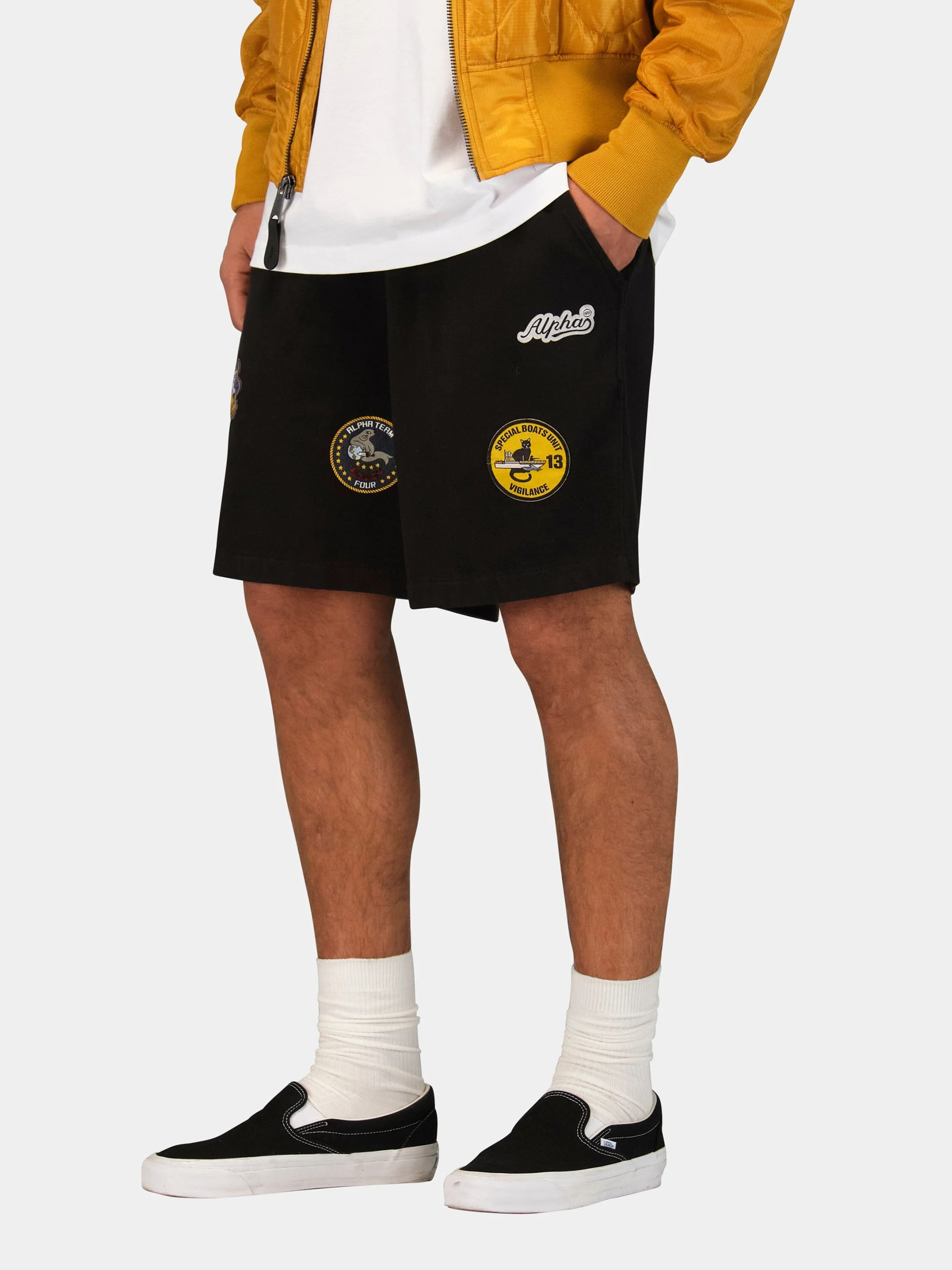 PATCHED JERSEY SHORT - Image 8