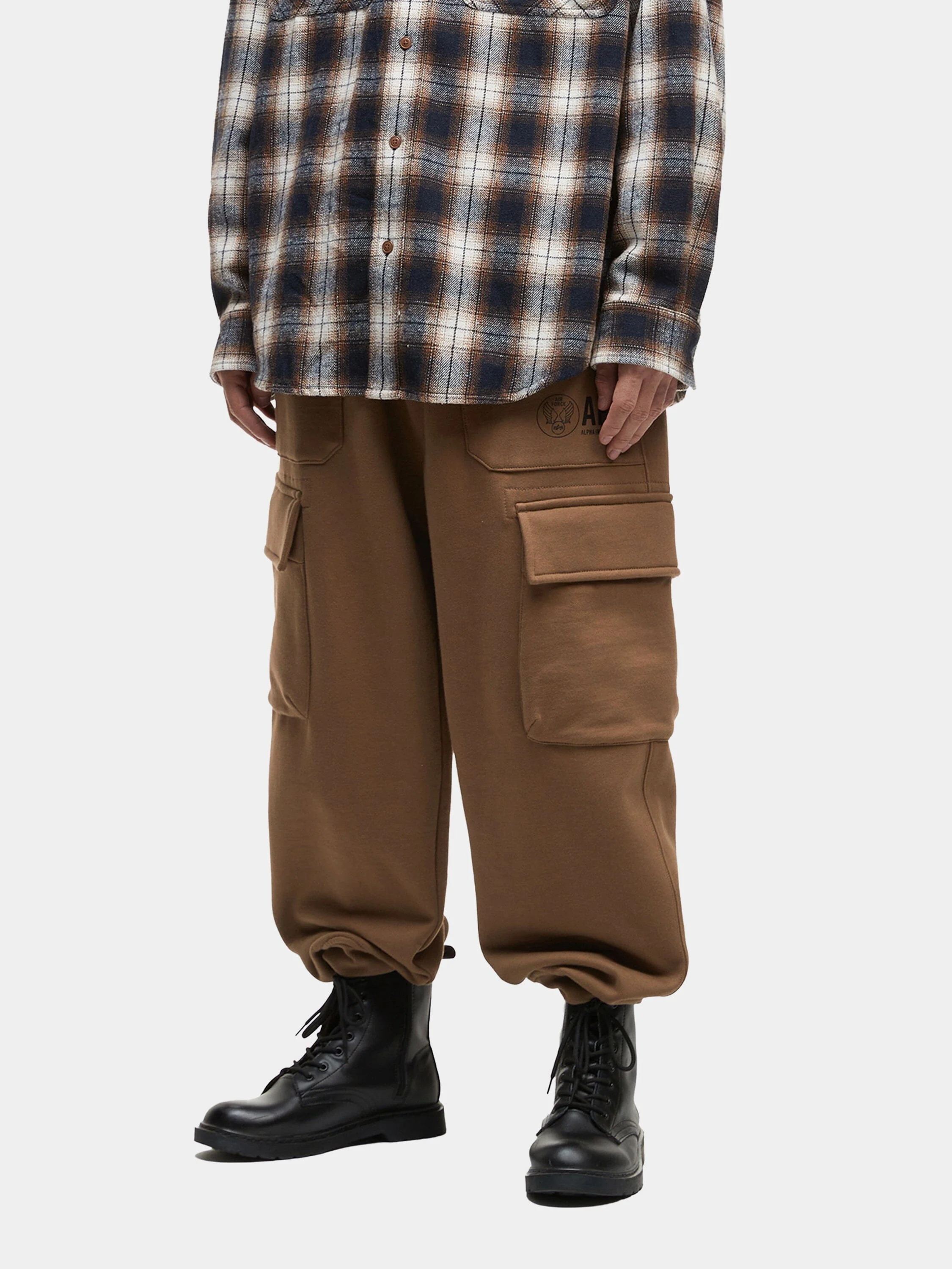 UNFRM CARGO SWEATPANT - Image 2