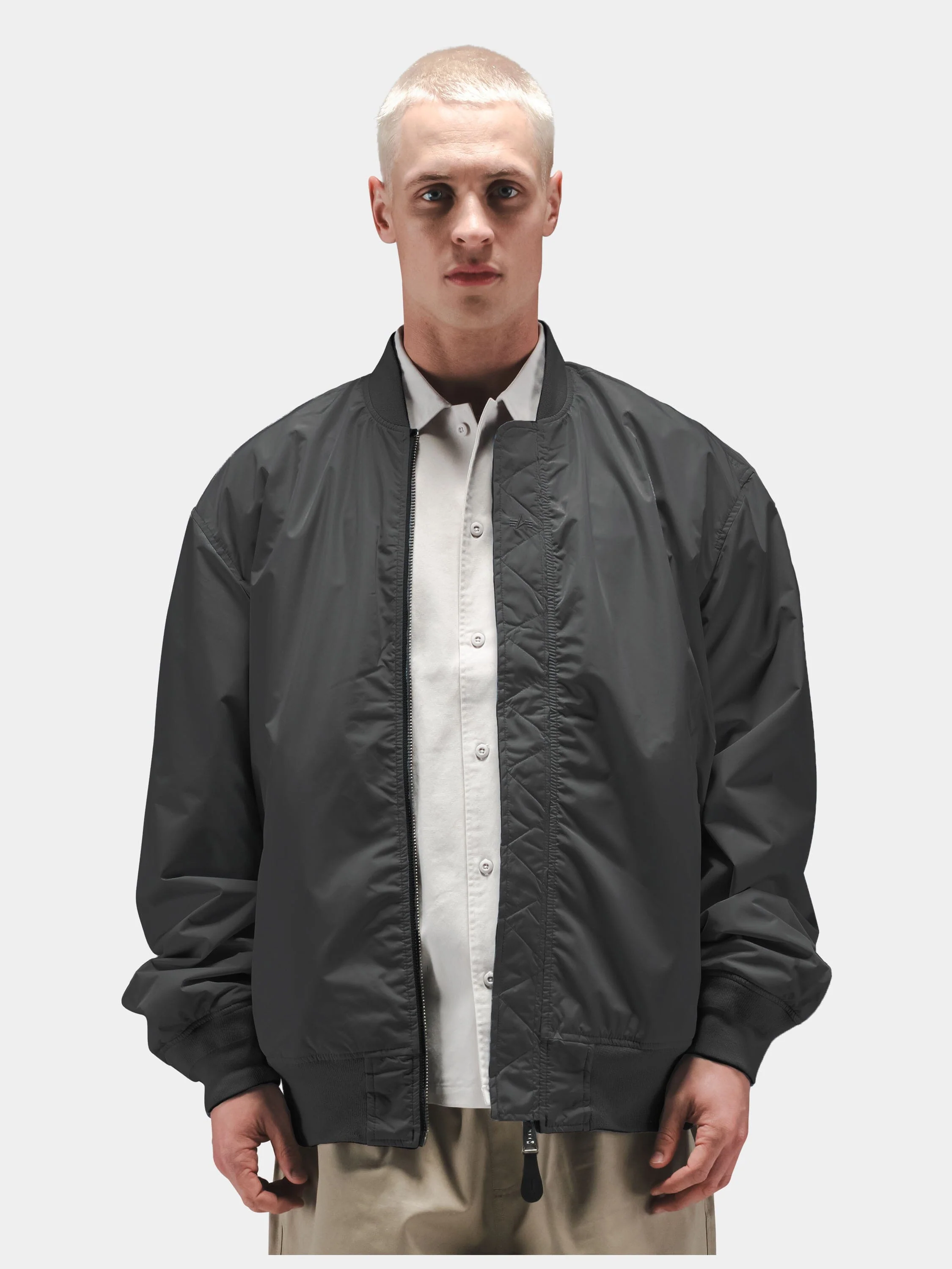 L-2B OVERSIZED FLIGHT JACKET - Image 15