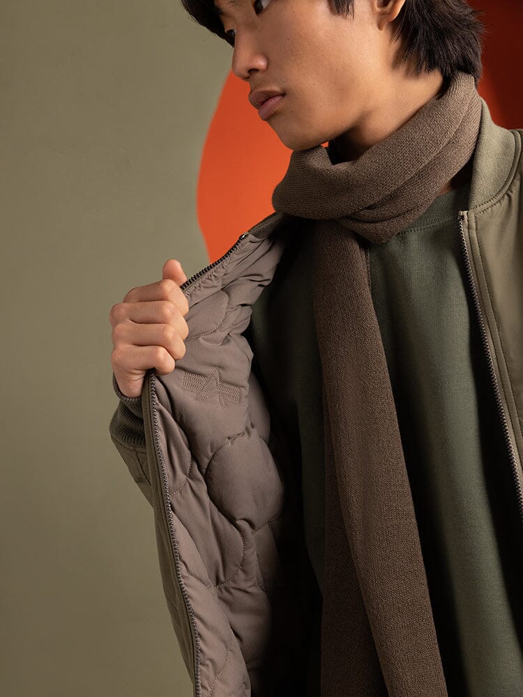 REVERSIBLE ONION QUILTED MA-1 BOMBER JACKET - Image 11