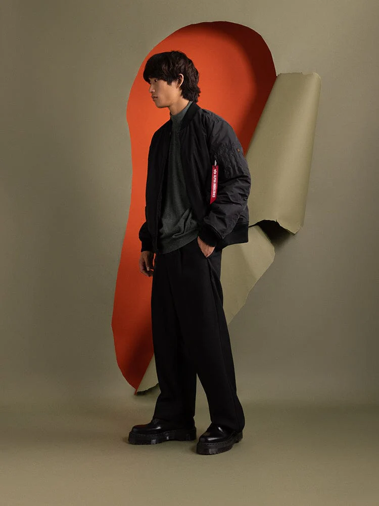 REVERSIBLE ONION QUILTED MA-1 BOMBER JACKET - Image 5