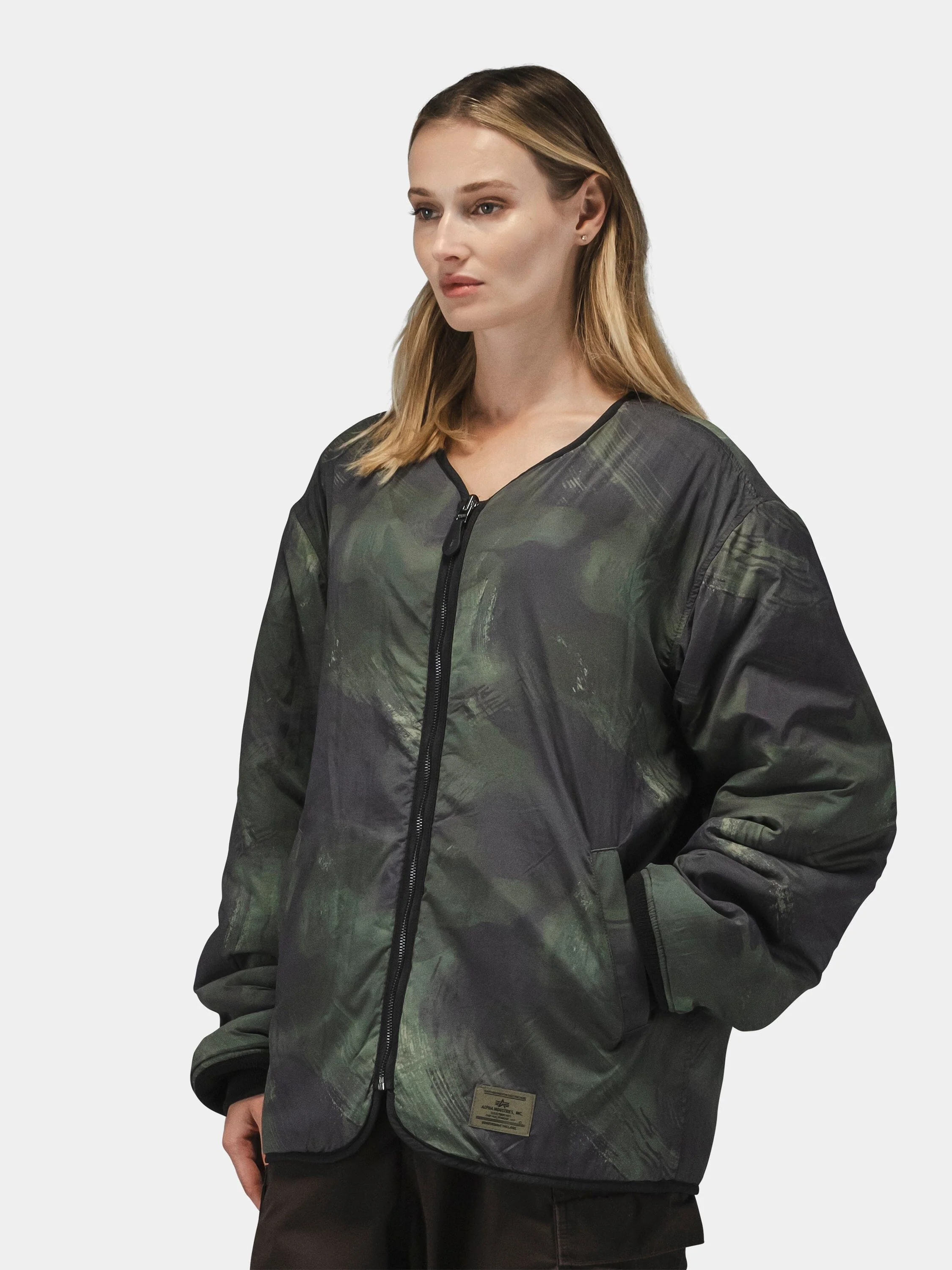 REVERSIBLE M-65 QUILTED LINER - Image 16