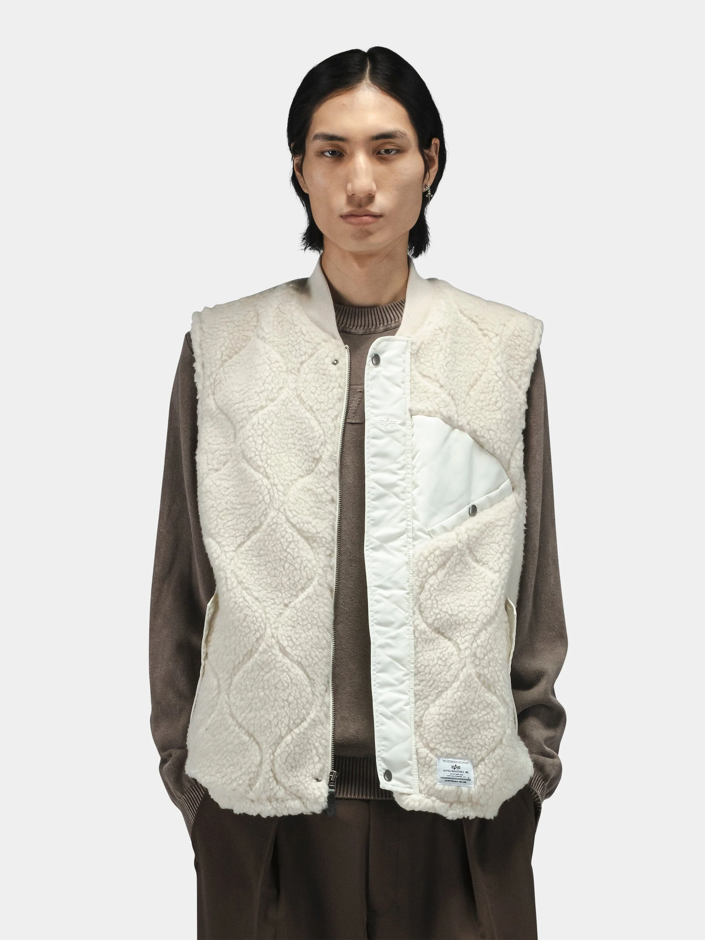 SHERPA ONION QUILTING VEST - Image 2
