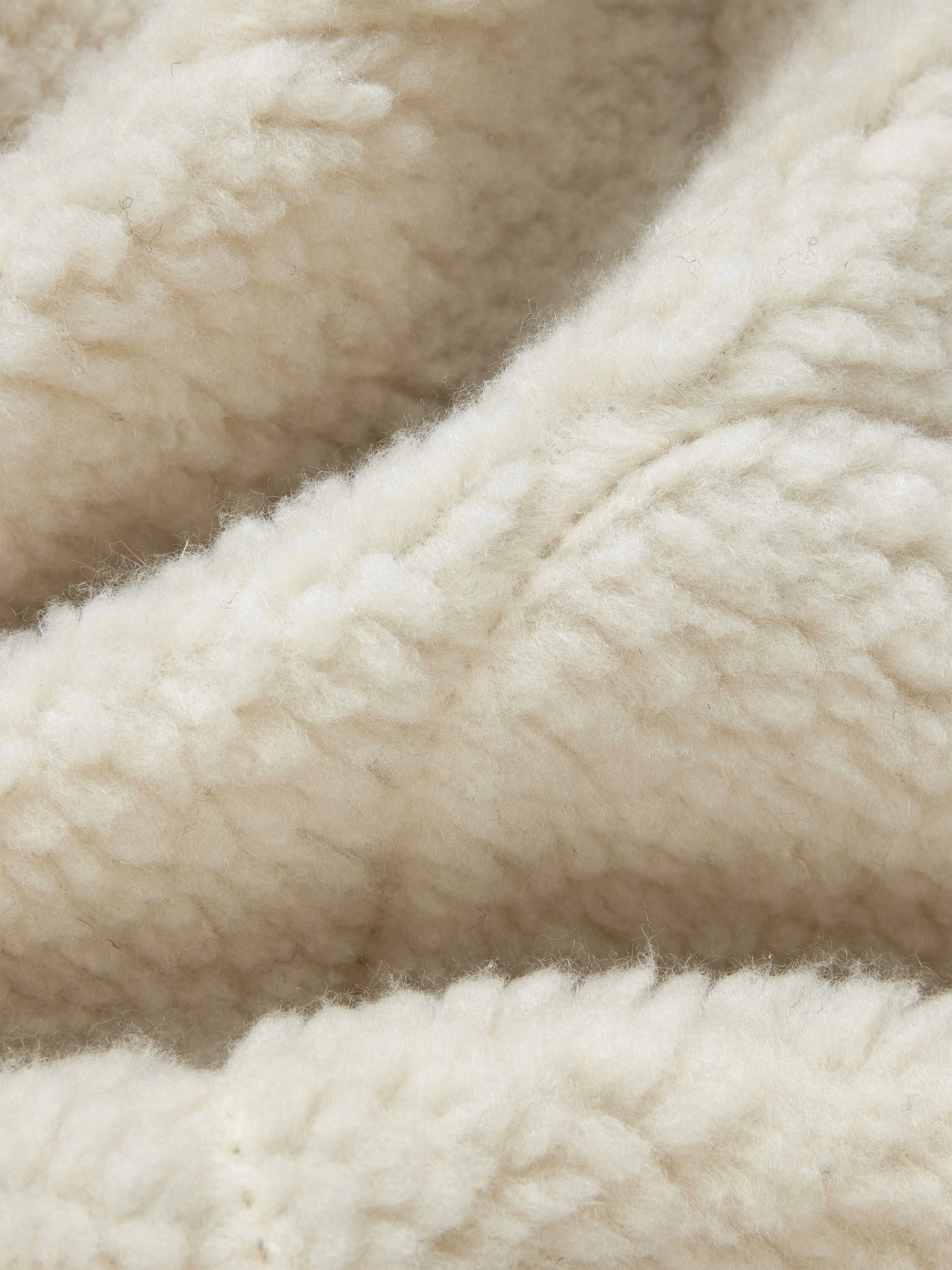 SHERPA ONION QUILTING VEST - Image 6