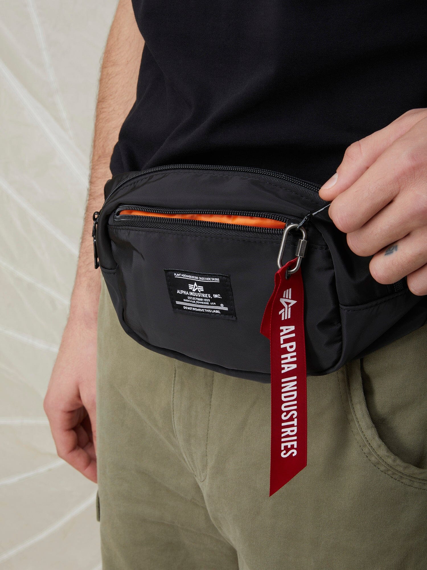 CREW WAIST BAG - Image 5