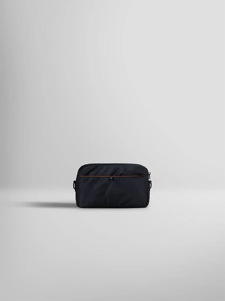 NYLON MESSENGER BAG - Image 8