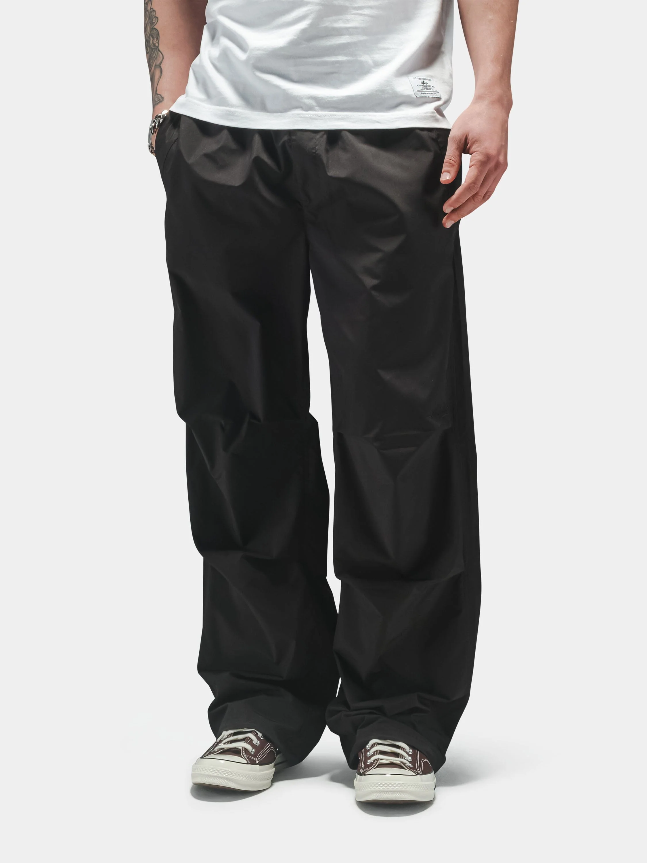 RELAXED PARACHUTE PANT - Image 2