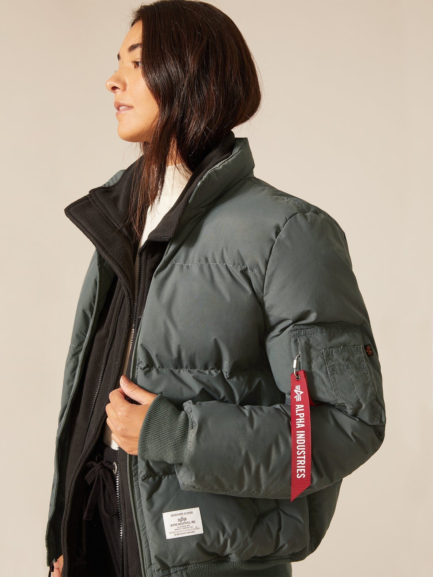 MA-1 QUILTED BOMBER JACKET - Image 10