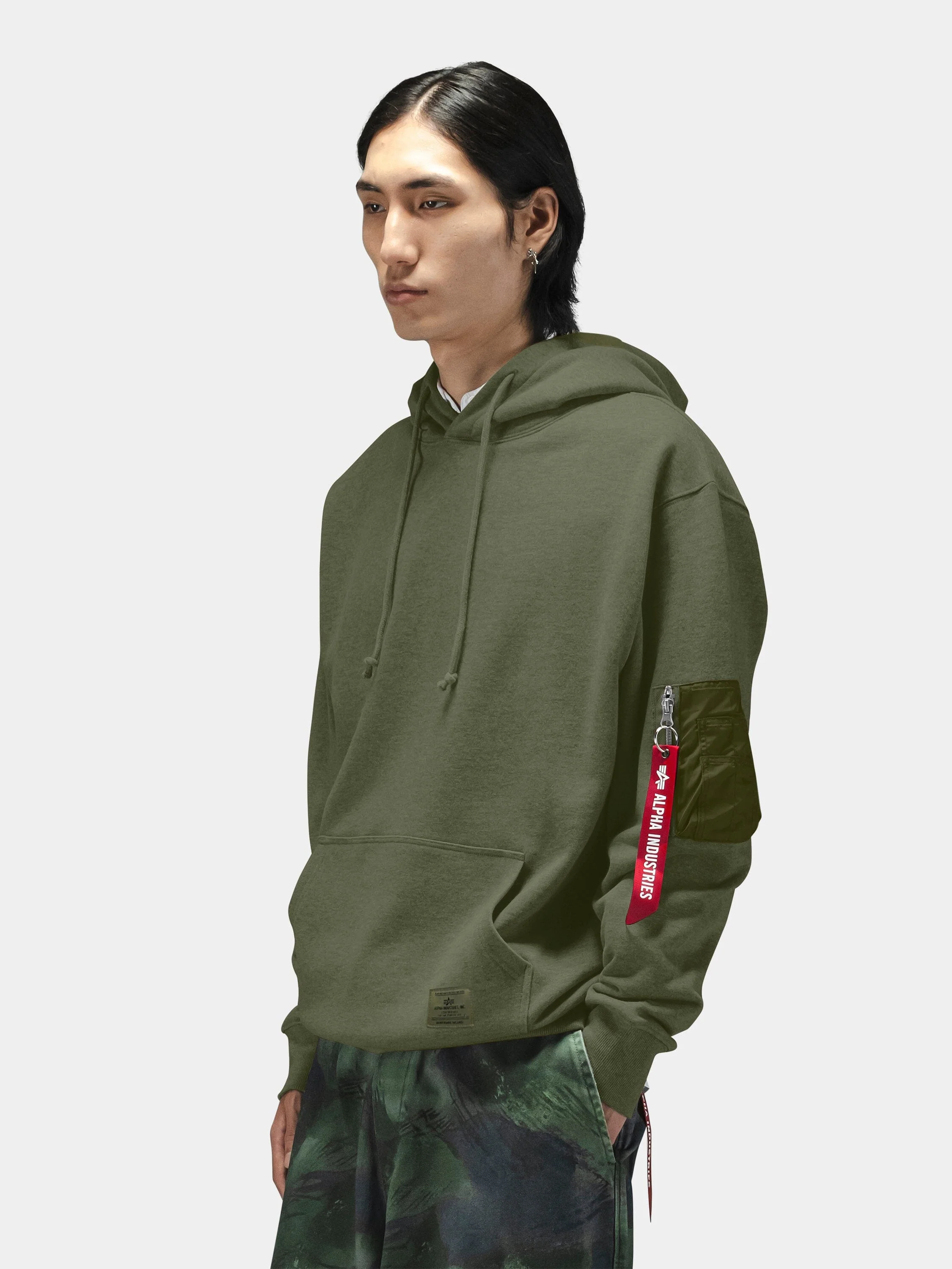 UTILITY POCKET HOODIE - Image 18