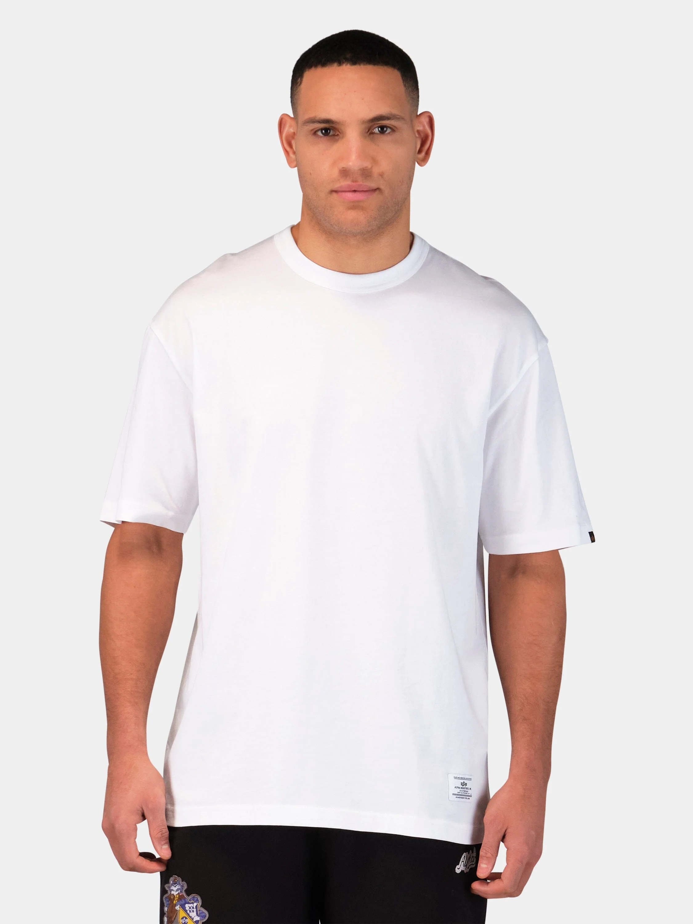 RELAXED ALPHA ANGELS TEE - Image 6