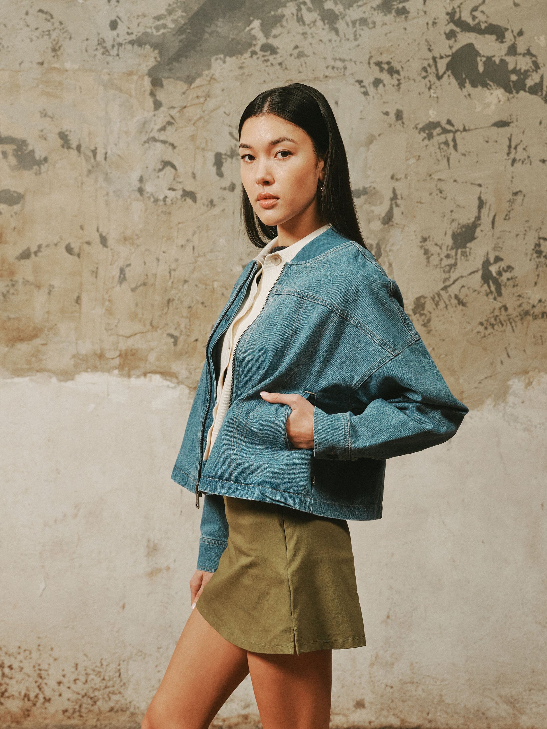 DENIM RELAXED FLIGHT JACKET WOMENS - Image 4