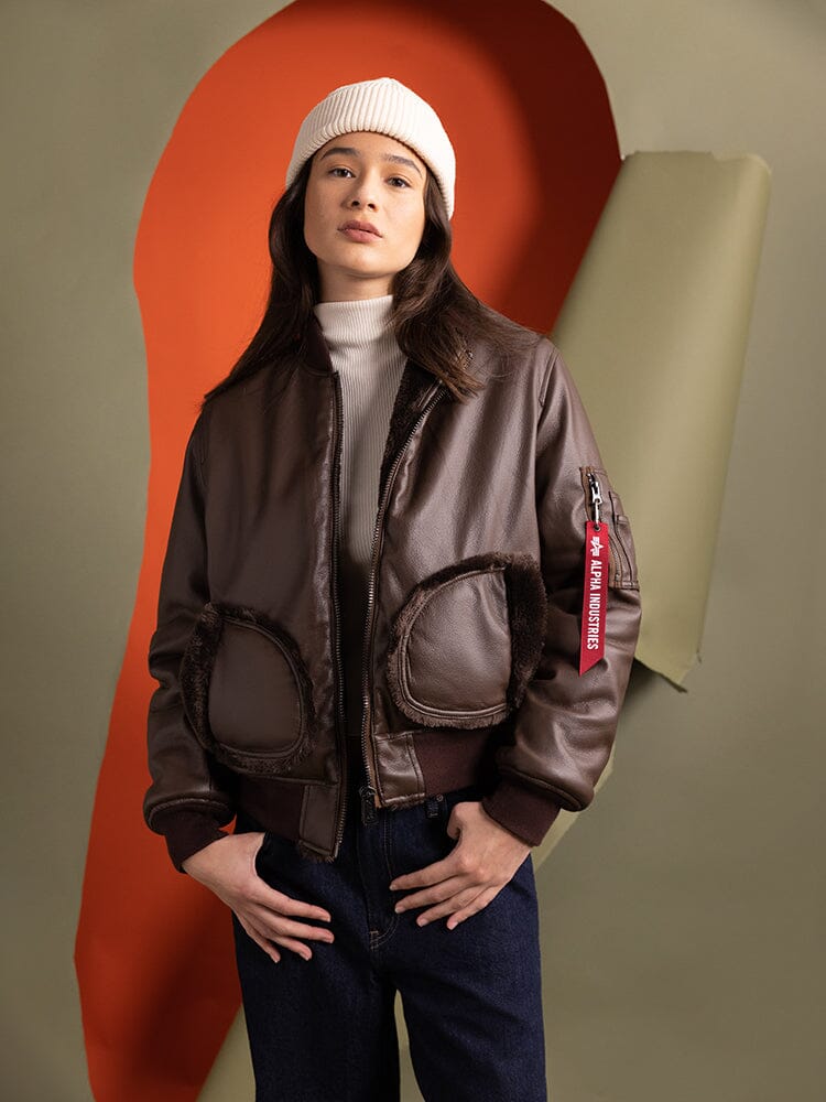 WOMEN'S REVERSIBLE FAUX LEATHER MA-1 BOMBER JACKET - Image 11